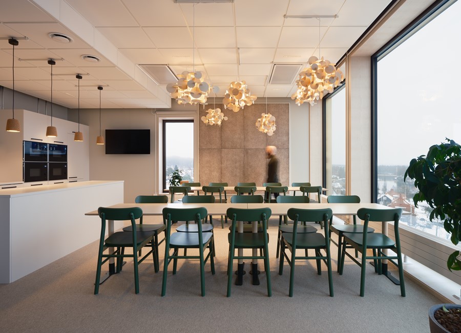 Jim T stativ_Martinsson kontor_fullsize_webb